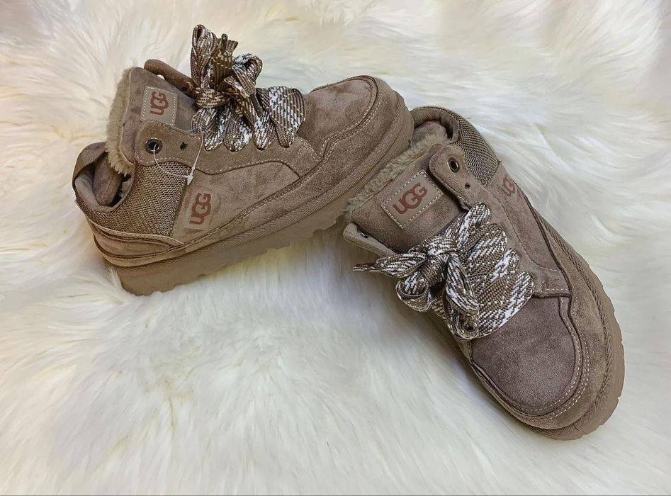 Ugg-uri diferite modele