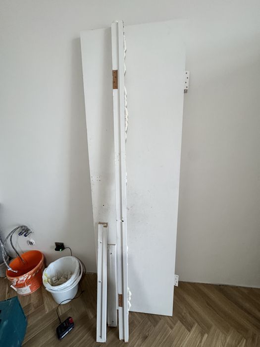 Дверь 60 см , б/у