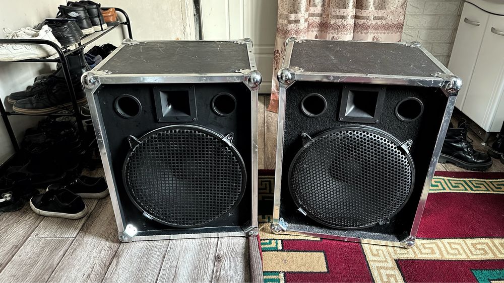 Музыкальная аппаратура!