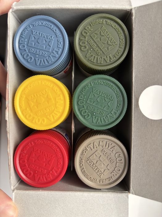 Краска Tamiya спиртовой акрил для моделизма 12 цветов + допы