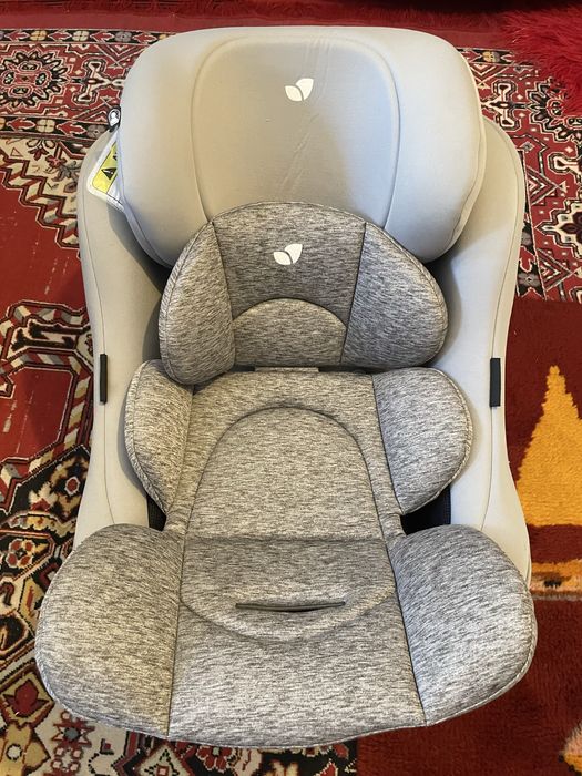 Scaun auto pentru copii Joie