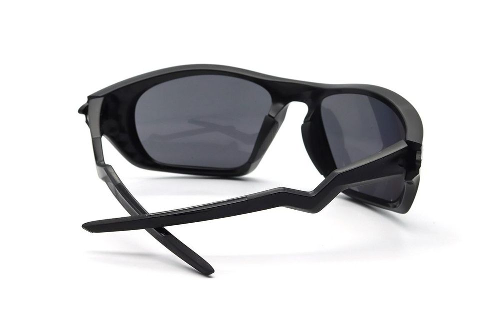Oakley Lateralis (USA) очки 100% защита от UV400 и поляризация