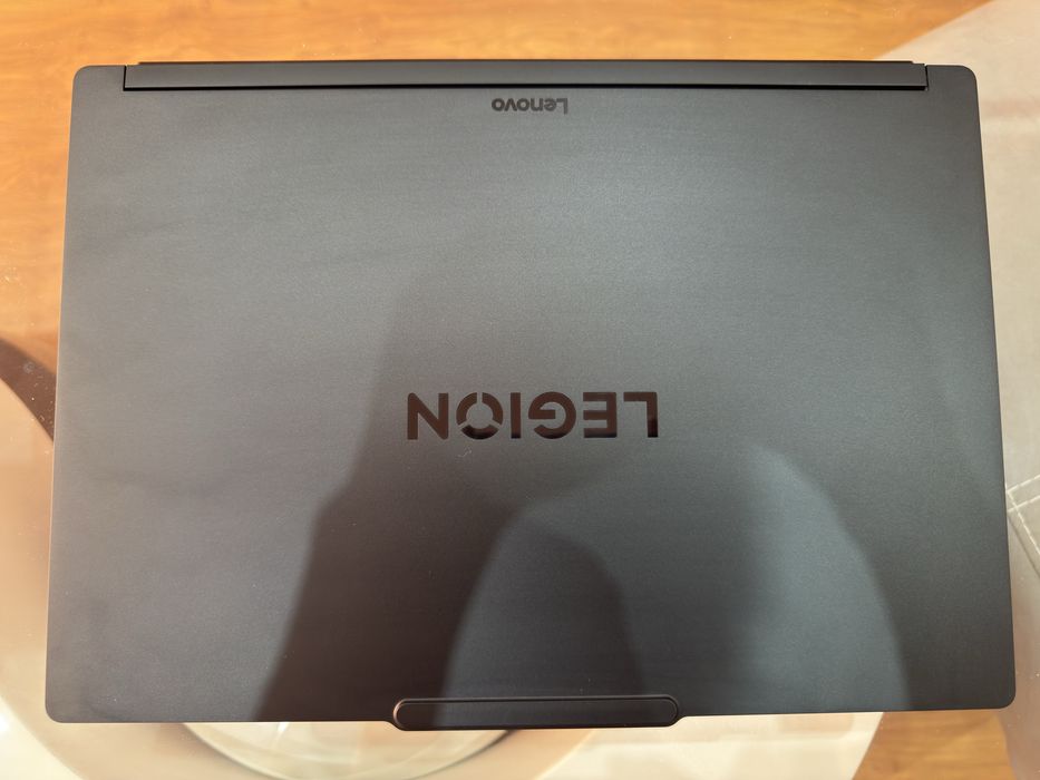 Lenovo Legion 5a ryzen 9 465 32GB RTX5060 1TB