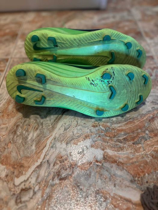 Бутонки Nike номер 36