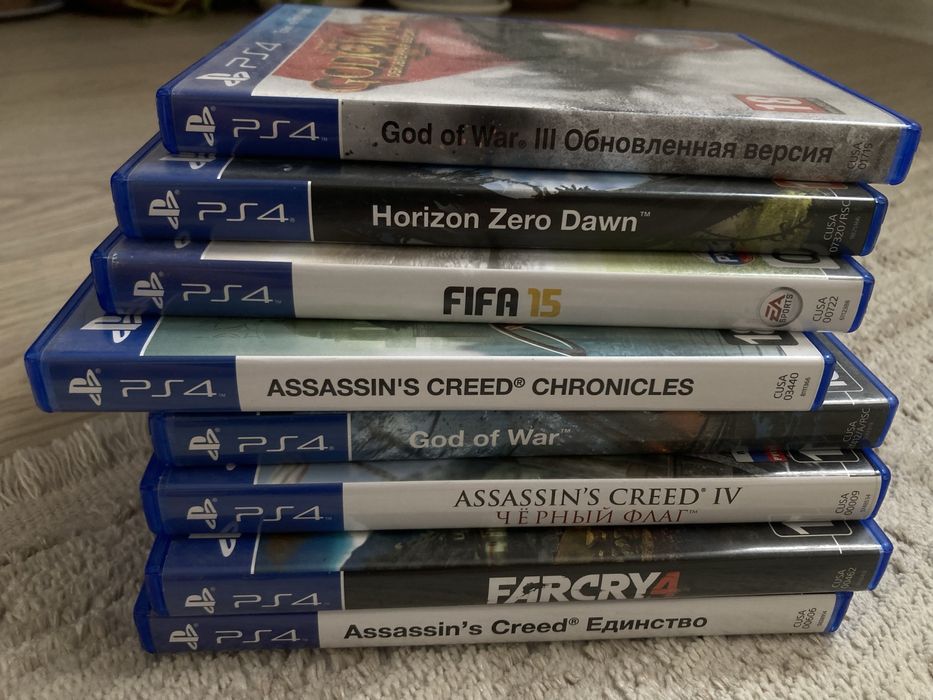Продаю ps 4 8игр есть