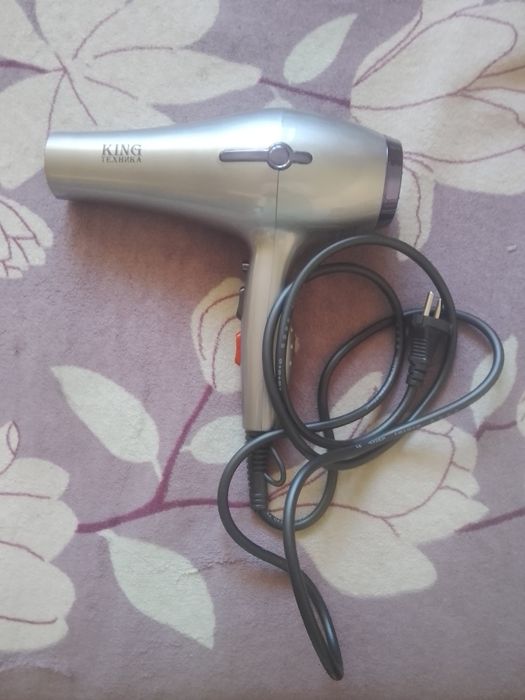 Срочно продам фен