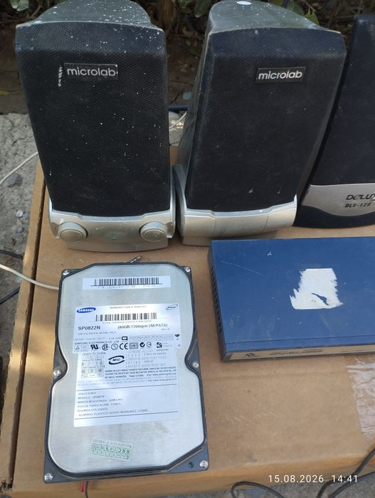 колонки microlab.hardи другий запчасти.за все 150тысячь
