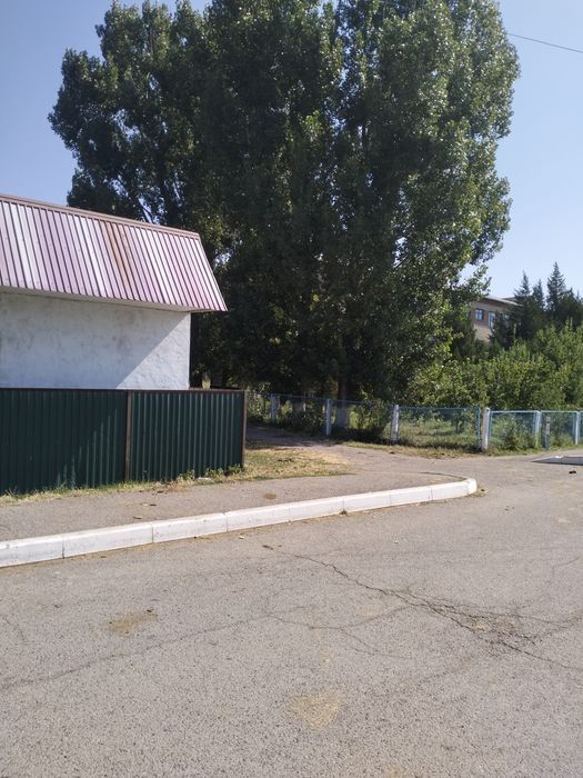 Дом находится поселок Кырбалтабай