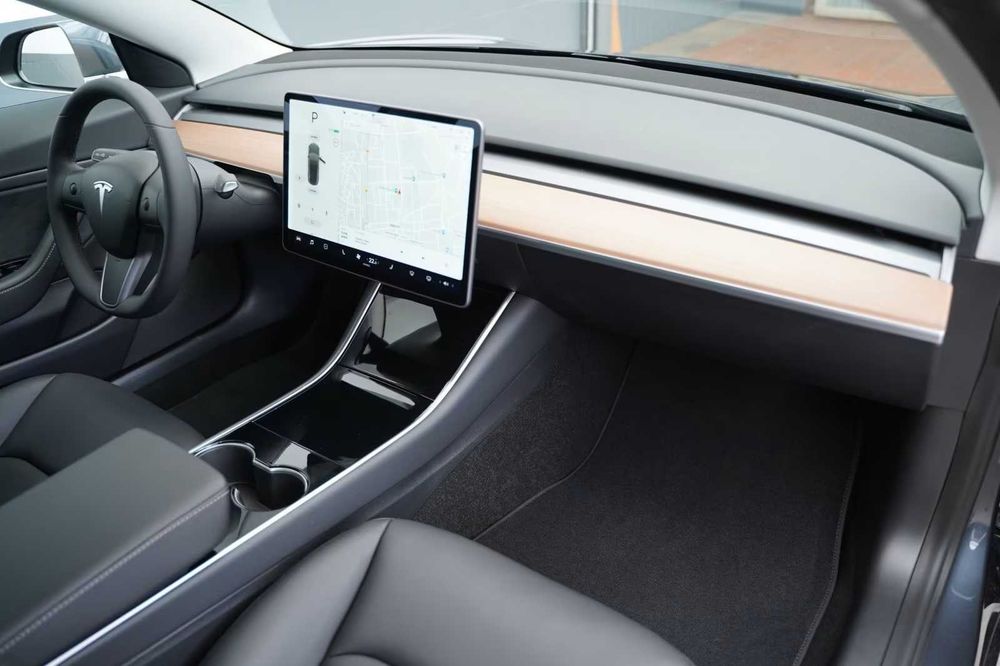 Tesla Model 3 Long Range AWD Autopilot Garantie 2027