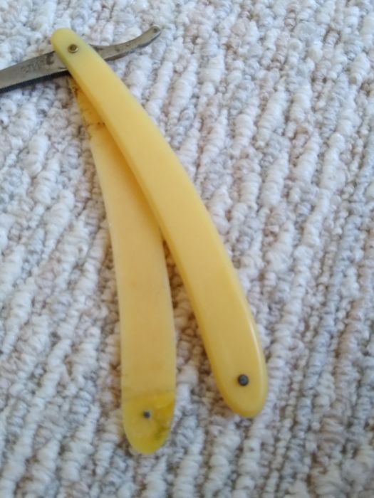 Опасная бритва, опаска