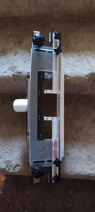 Шаблон для врезки замков и петель