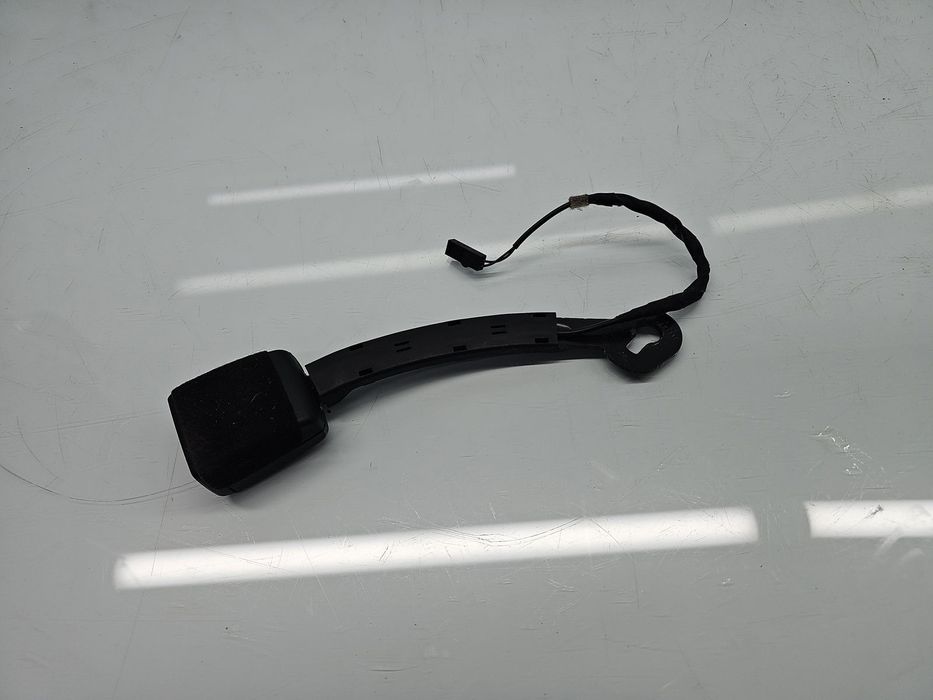 Capsa centura stanga fata Volkswagen Passat B8 Variant (3G5) [Fabr 20