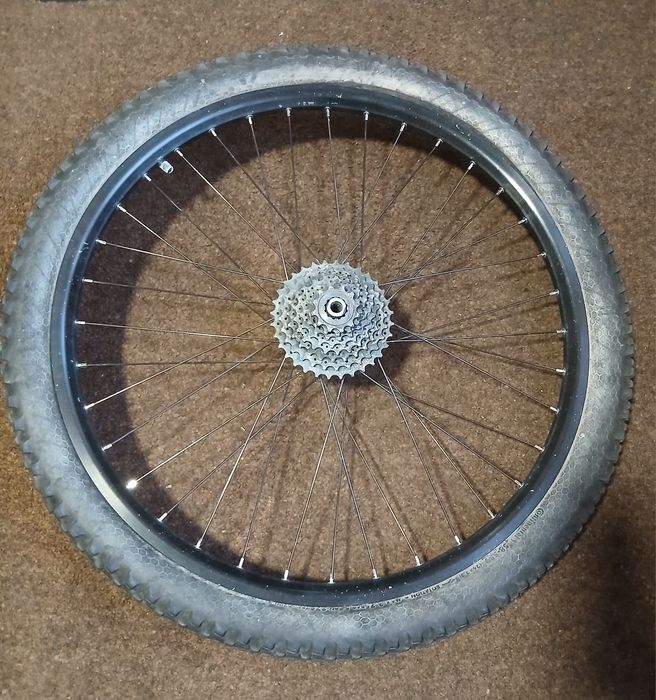 Roata Downhill Thru Axle