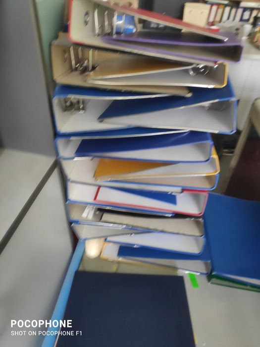 Твърди папки, класьори за документи A4 отлично запазени, 10 бр