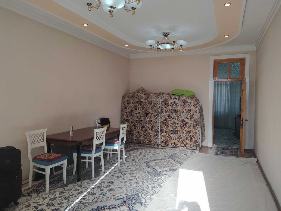 Дом 5 комнат на участке 2,25 сотки недалеко от Малики