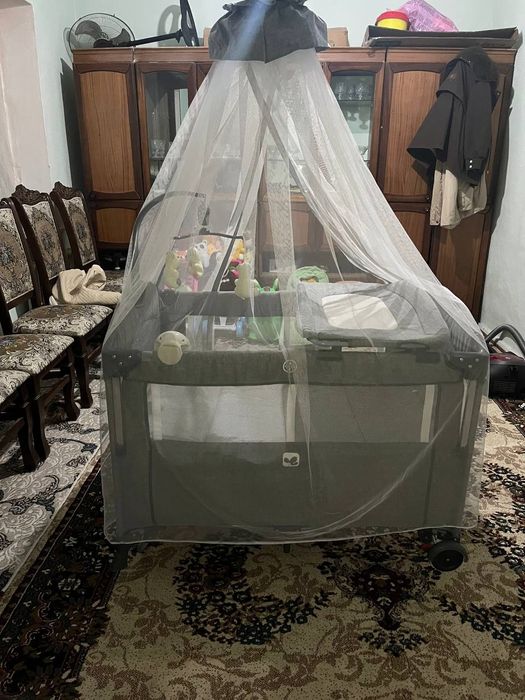 Детские кровать  .