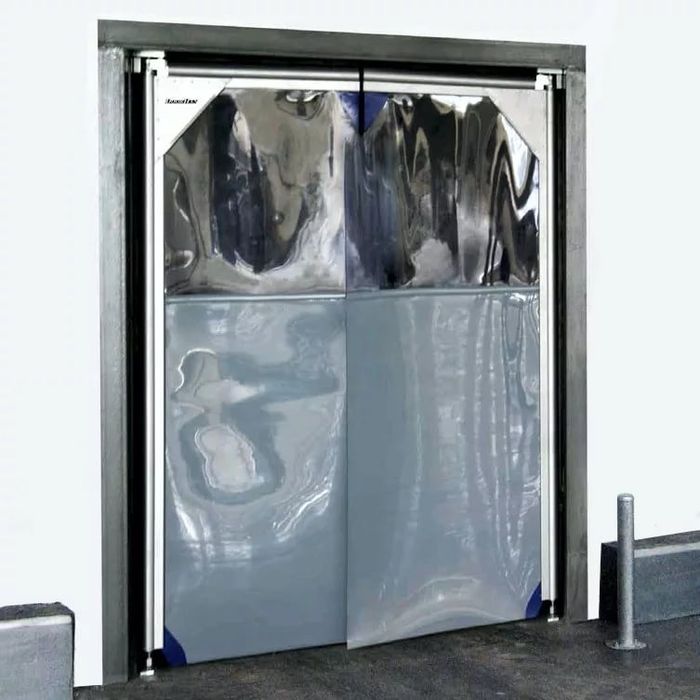 Маятниковые двери