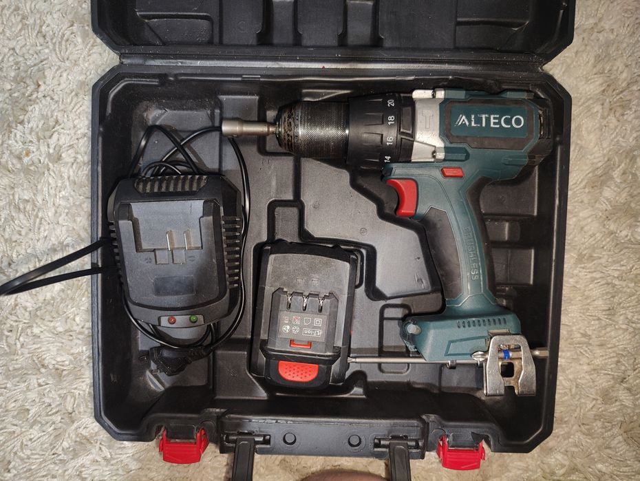 Шуруповерт Alteco 2013li
