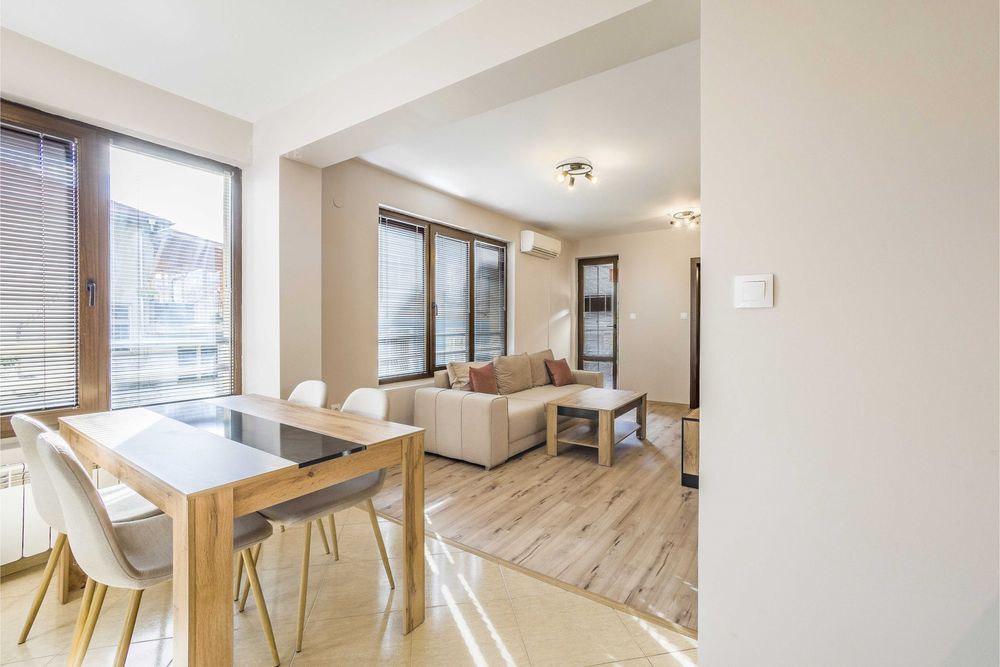 Дава под наем 2- стаен апартамент ж. к. Иван Вазов- гр. София