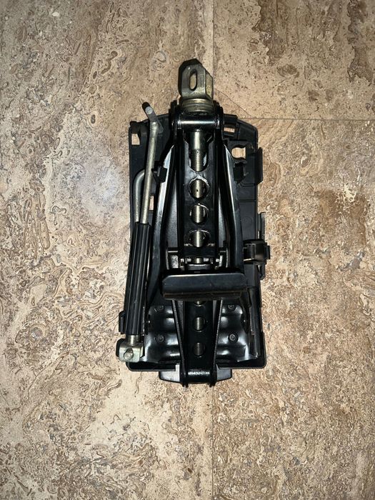 Продавам 4-ри зимни гуми