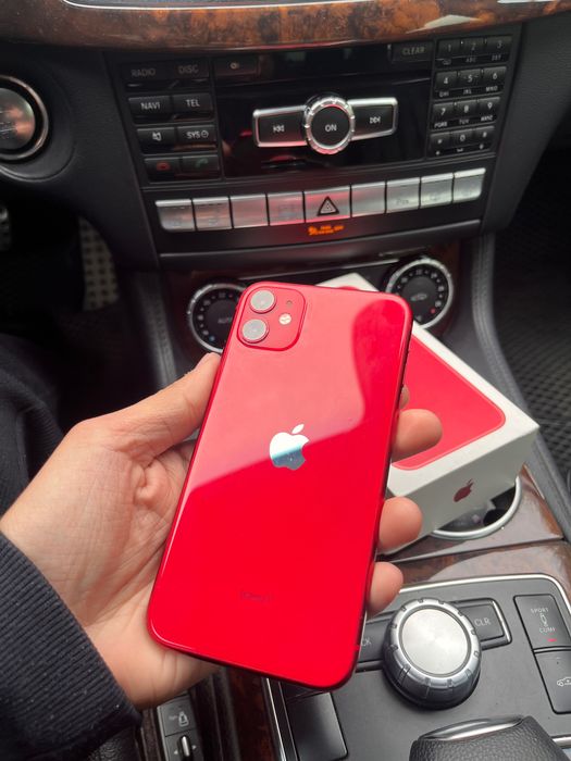Продам iPhone 11 128 Gb айфон 11
