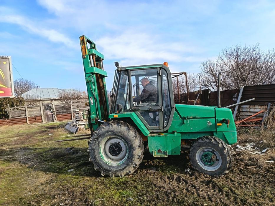 Motostivuitor JCB 4x4 2006