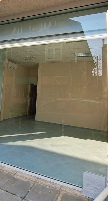 Давам магазин под наем.