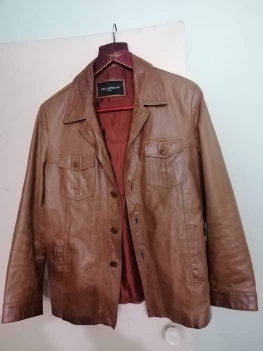 Продам кожаные куртки.