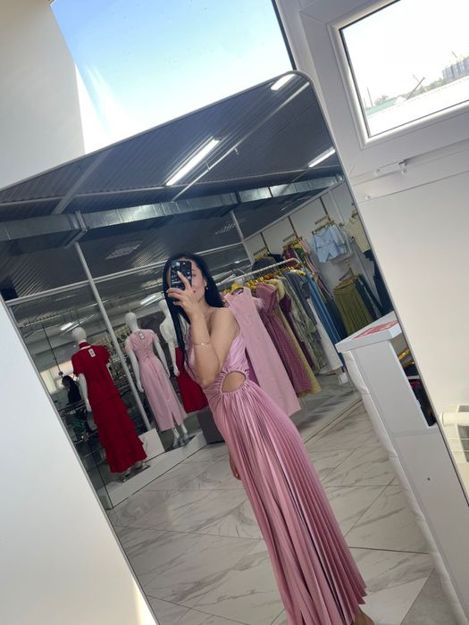 Продам платье срочно