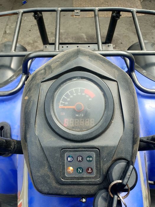 Vând ATV linhai 300cc