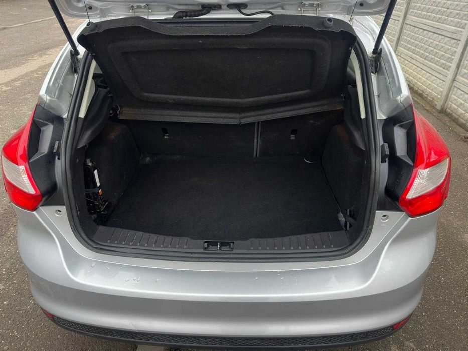 Ford Focus Mk3 - 1.6 benzină clasic cu GPL, Euro 5