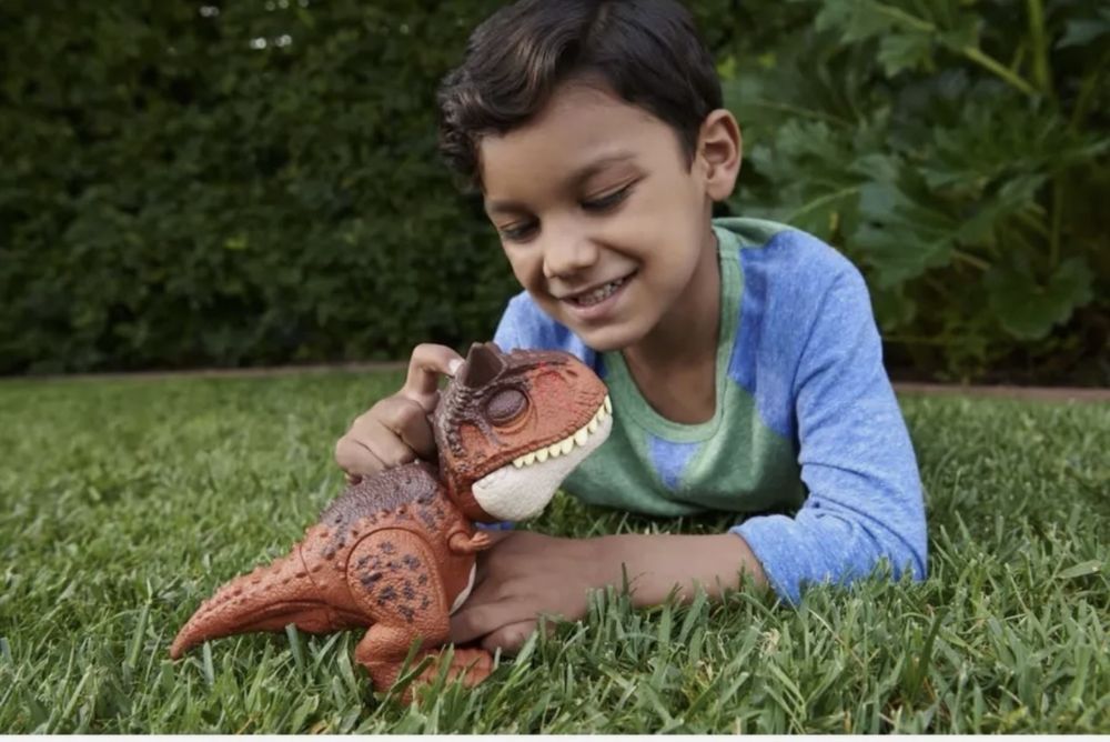 Динозавр игрушка