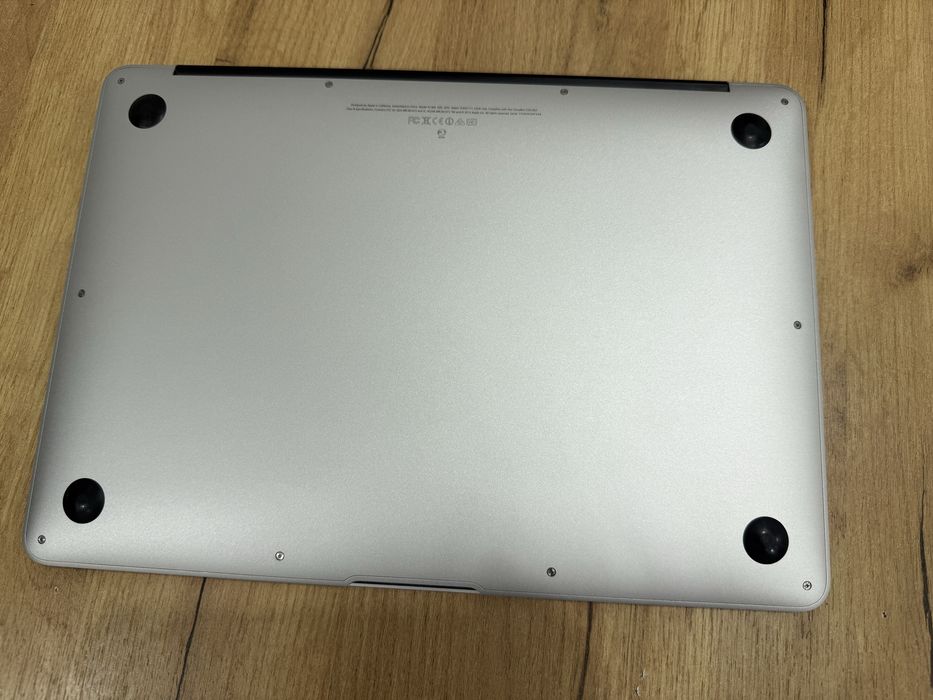 MacBook Air 13 i5 512Gb