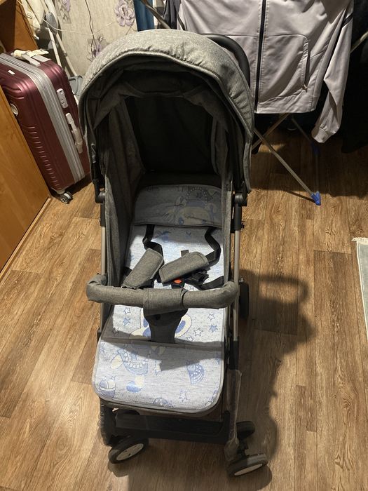 Продам коляску unbeini