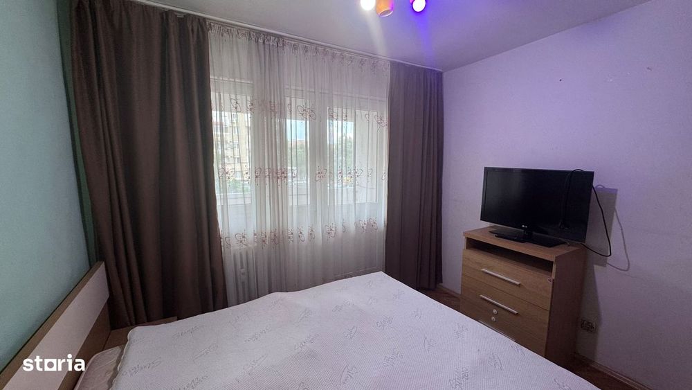 Apartament cu 3 camere de vânzare ,Bd. Dacia