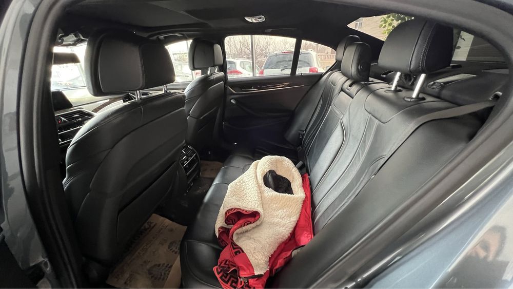 BMW M5 2019 Stage programma urilgan