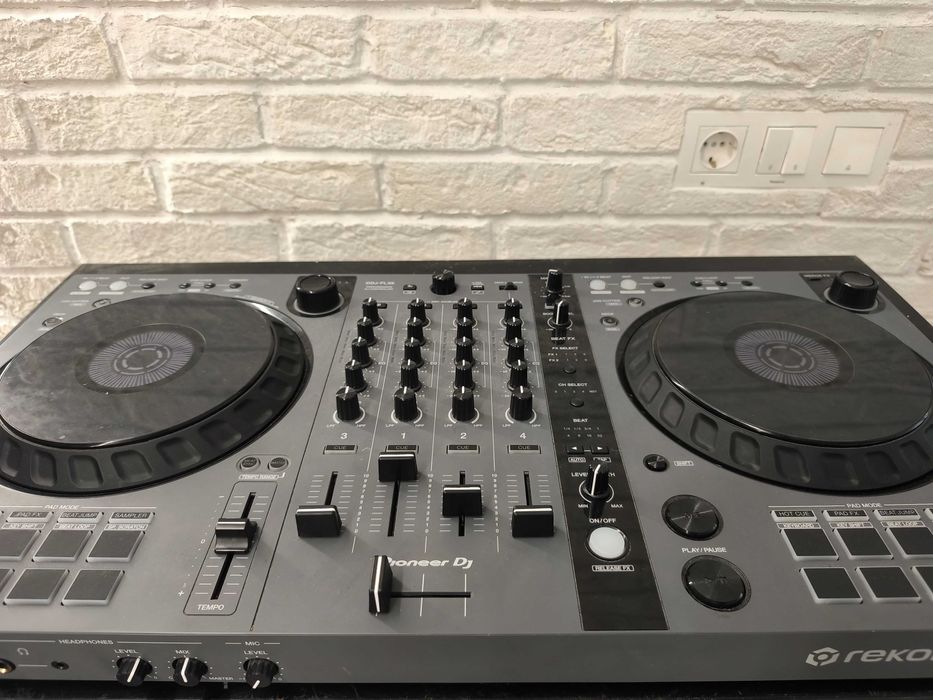 Pioneer DDJ-FLX6  DJ контролер