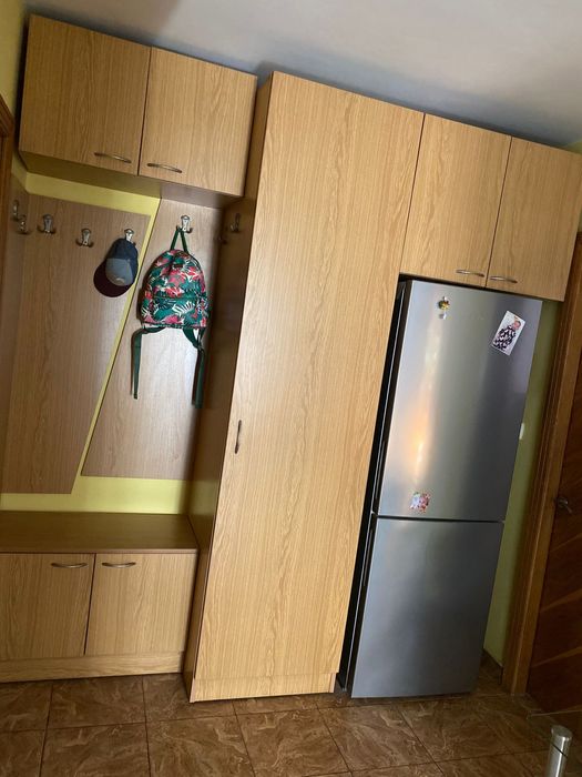 Inchiriez apartament