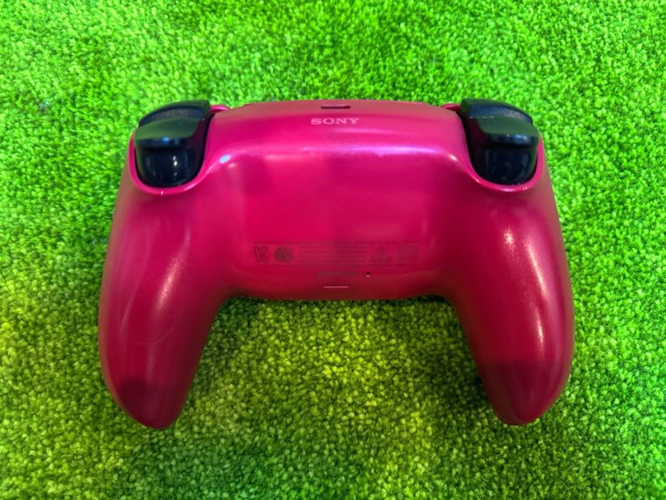 Dualsense Cosmic Red PS5