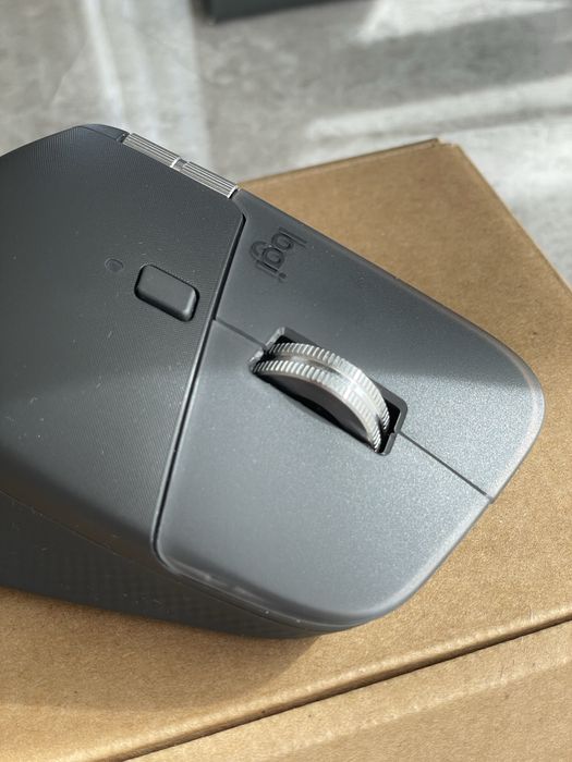 Logitech MX Master 4