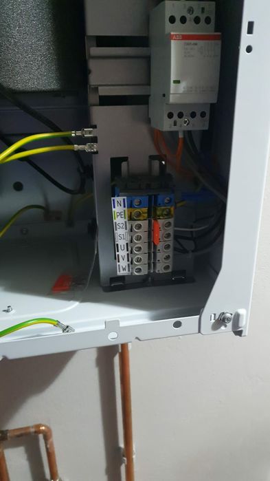 Electrician profesionist