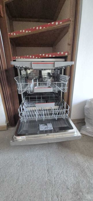 Masina de spalat vase Bosch Seria 4