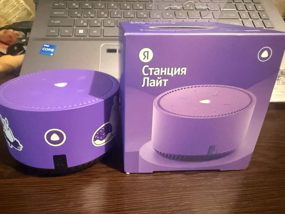 Колонка яндекс алиса станция лайт