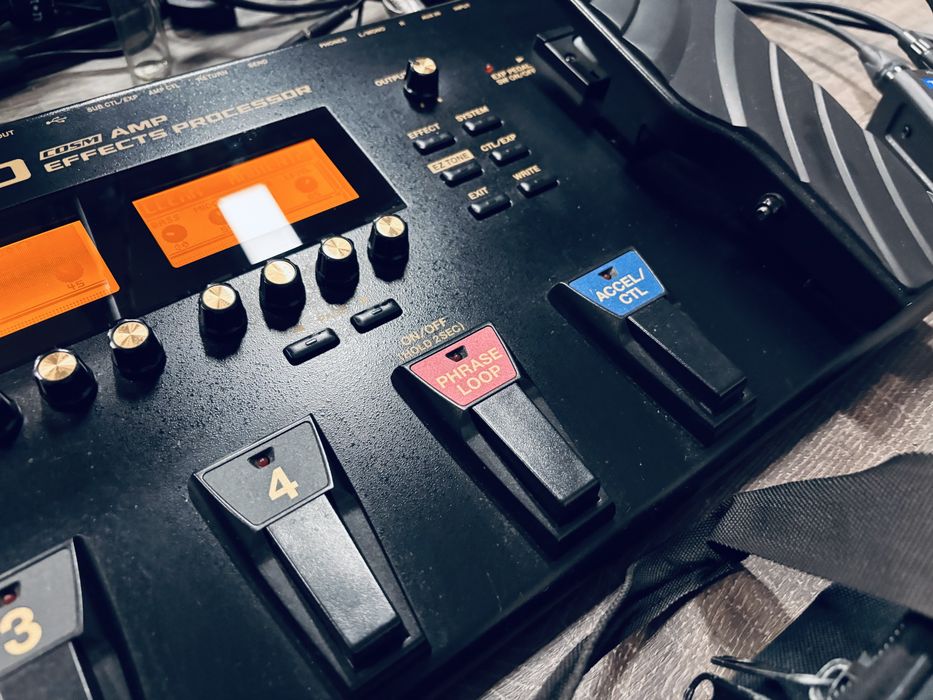 Procesor/efect chitara electrica Boss GT 100