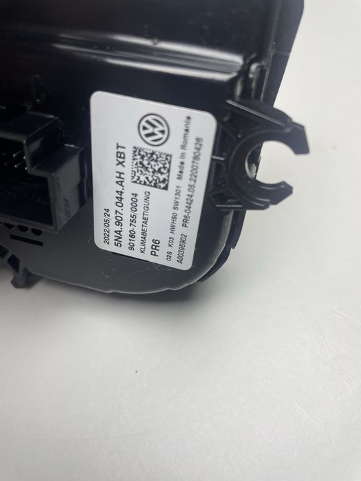 Panou climatronic touch VW Passta b8 Golf 7 Tiguan