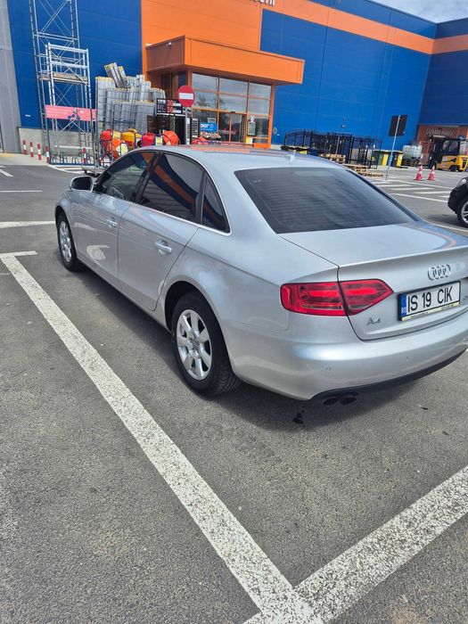 Masina audi a 4 2010
