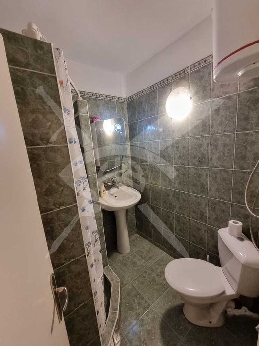 Дава се под наем Тристаен апартамент в София, Слатина - 122 кв.м за 800 € - Снимка #11