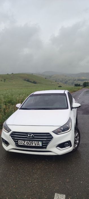 Hyundai accent xolati ideal