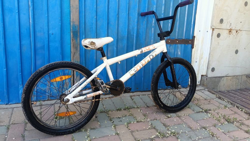 Продам BMX трюковой.
