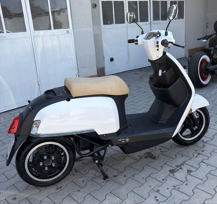 Scooter electric Mob ion